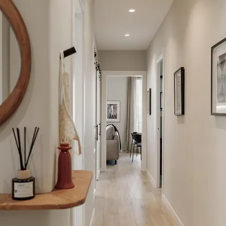 Davut - 3 Bedrooms And Office In Eixample Esquerra アパート バルセロナ