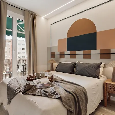 Davut - 3 Bedrooms And Office In Eixample Esquerra * Barcelona