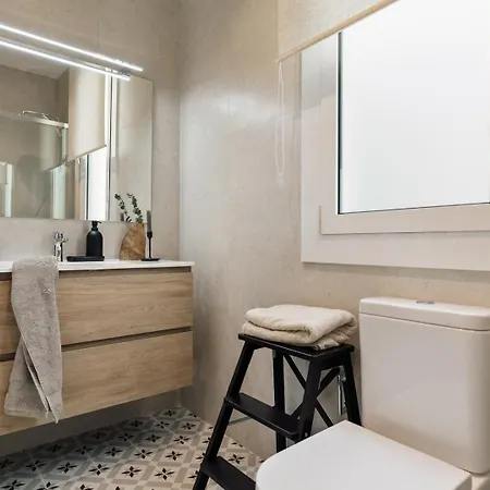 Davut - 3 Bedrooms And Office In Eixample Esquerra Apartman Barcelona