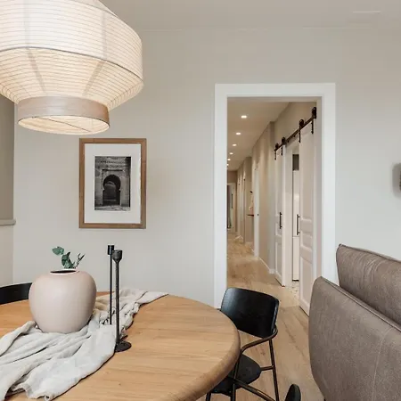 Davut - 3 Bedrooms And Office In Eixample Esquerra アパート